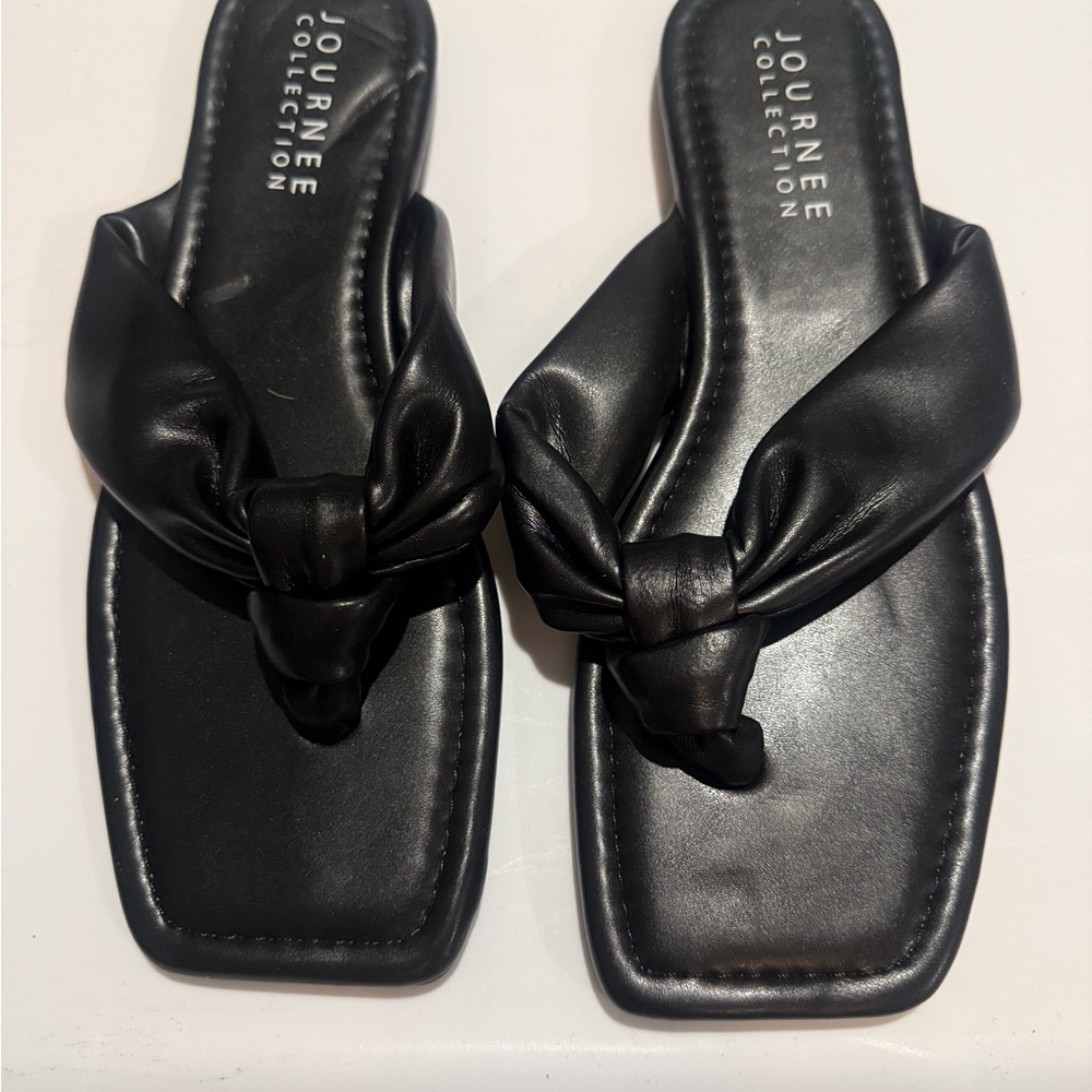 Journee Collection Black Knotted Flat Sandals